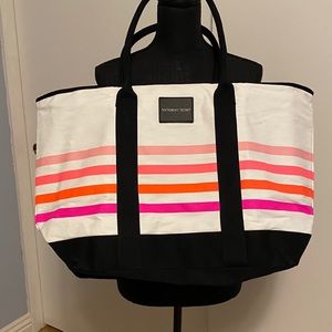 New! Victoria’s Secret Large Tri Color Tote
